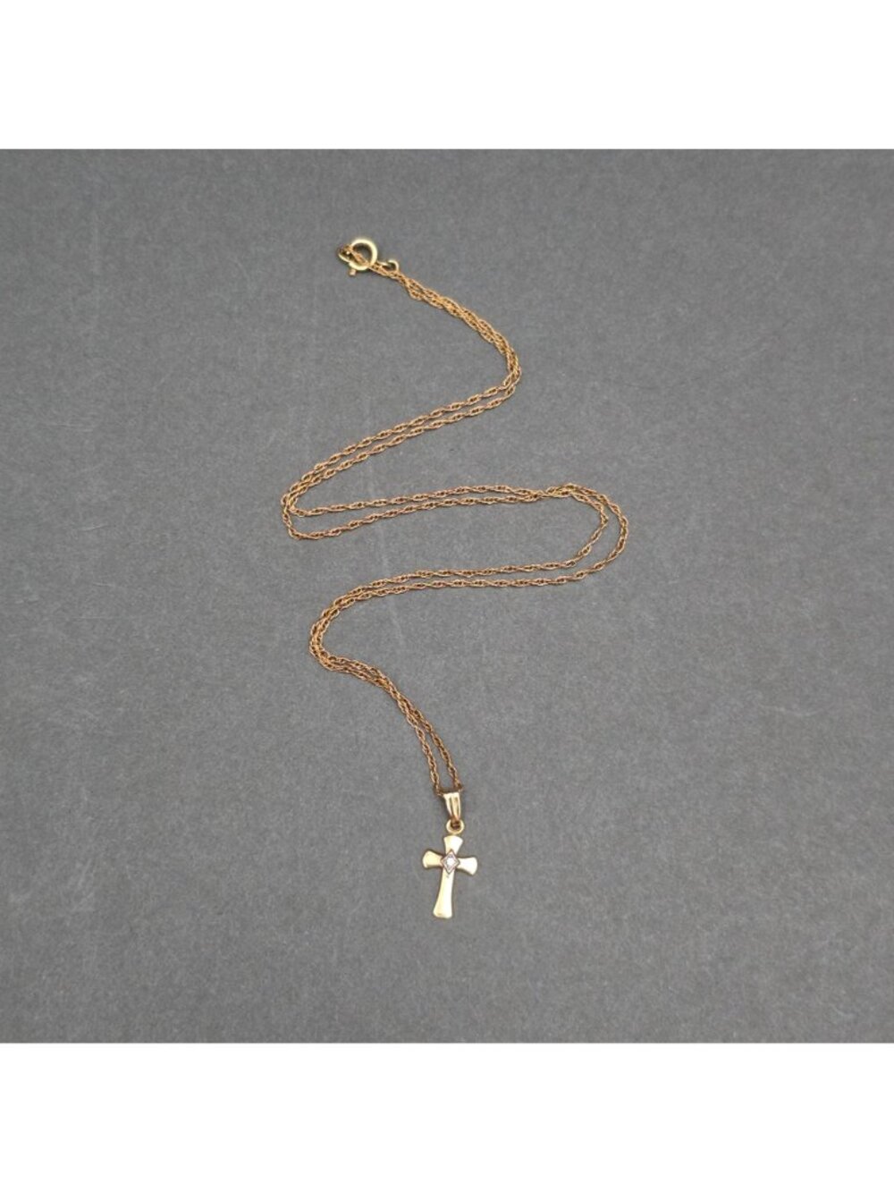 Vintage 14K Gold Filled Diamond Cross Necklace M Cartouche Pendant 19" - Picture 6 of 15